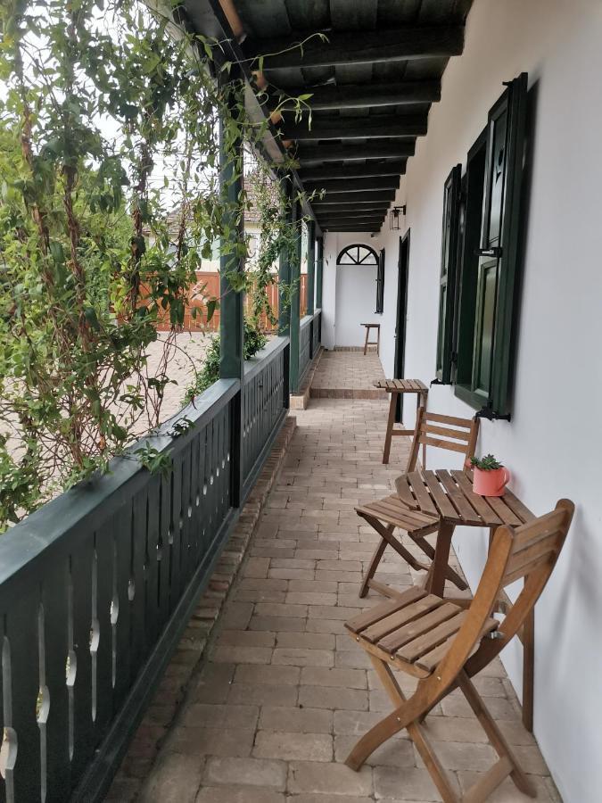 Novak Porta Vendeghaz-Tab, Zala Apartment Exterior photo
